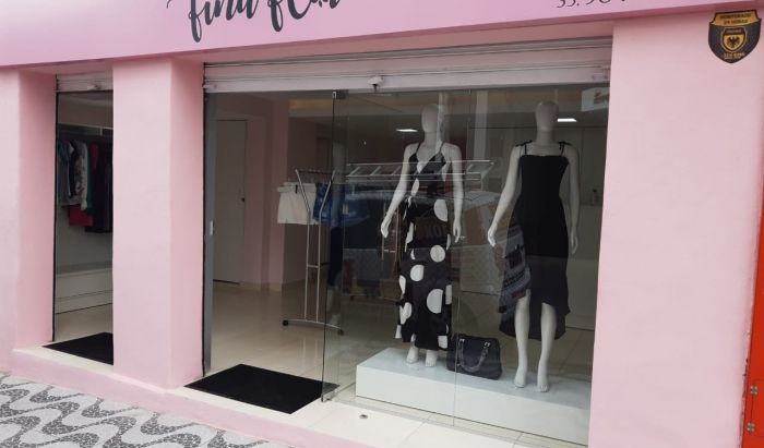 Portal - Loja Fina Flor Moda Feminina é inaugurada em Manhuaçu