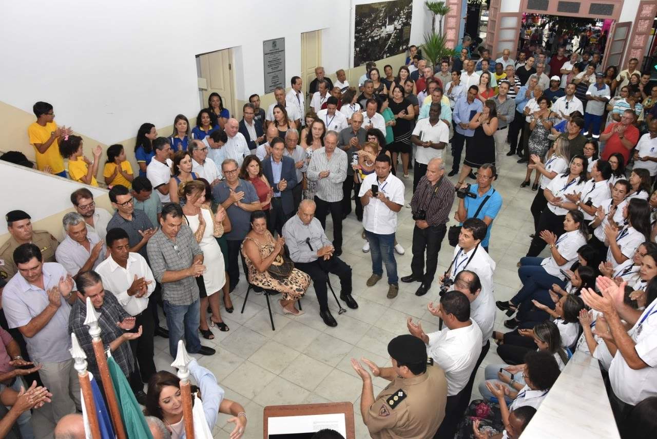 Portal Caparaó - Casa do Construtor é inaugurada em Manhuaçu