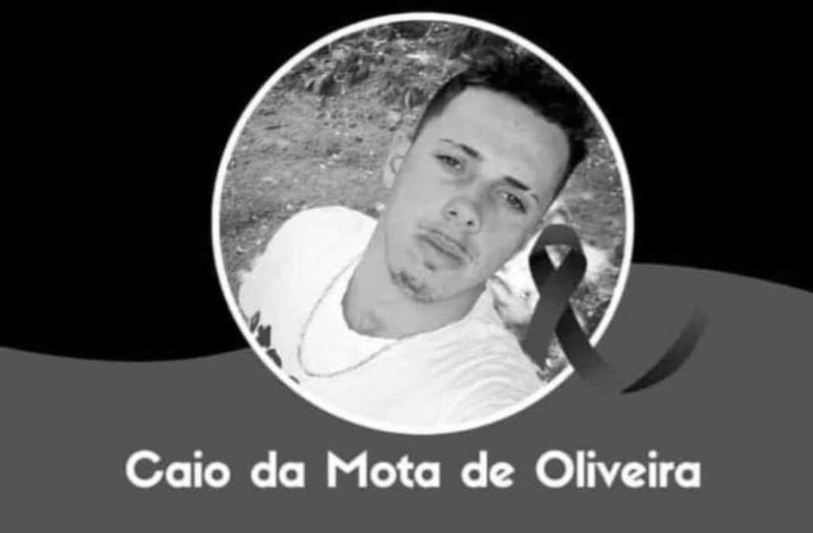 Jovem morre em acidente no trevo da MG-111 para Simonésia