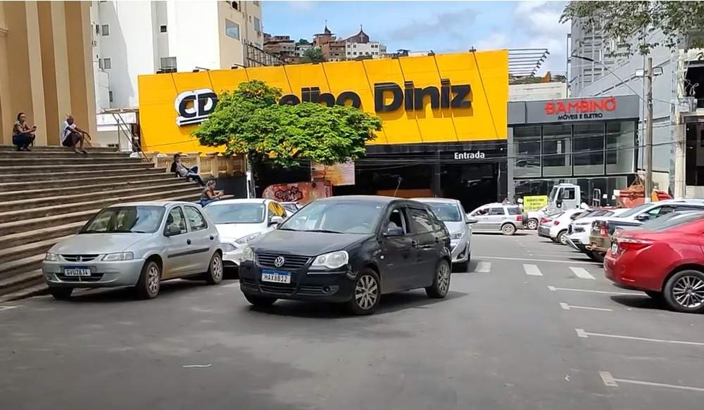 Prefeitura de Manhuaçu publica edital de concessão do estacionamento rotativo