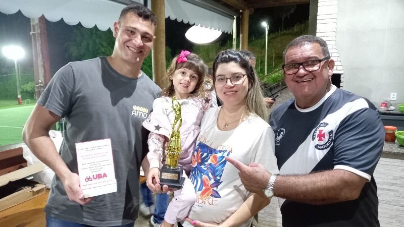 Goleiro Nicodemos, Campeão Mineiro de Futebol 7, é homenageado na UBA