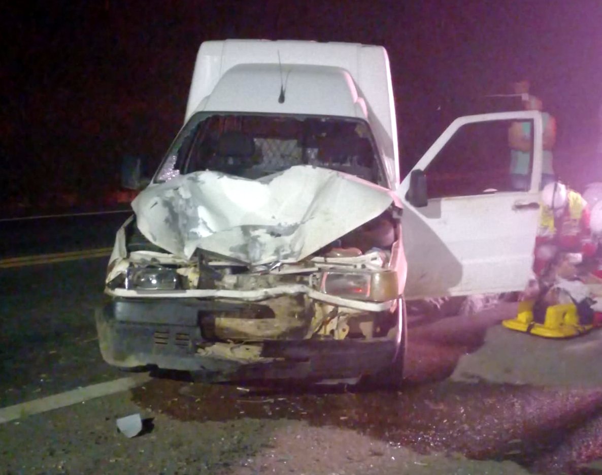 Colisão entre carro e moto na BR-116, em Vilanova