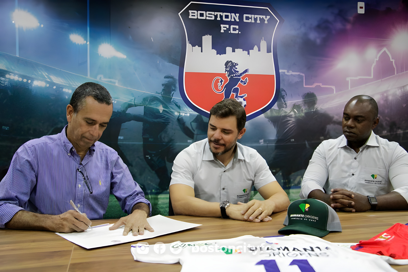 Diamante Origens Comércio de Café e o Boston City FC anunciam parceria