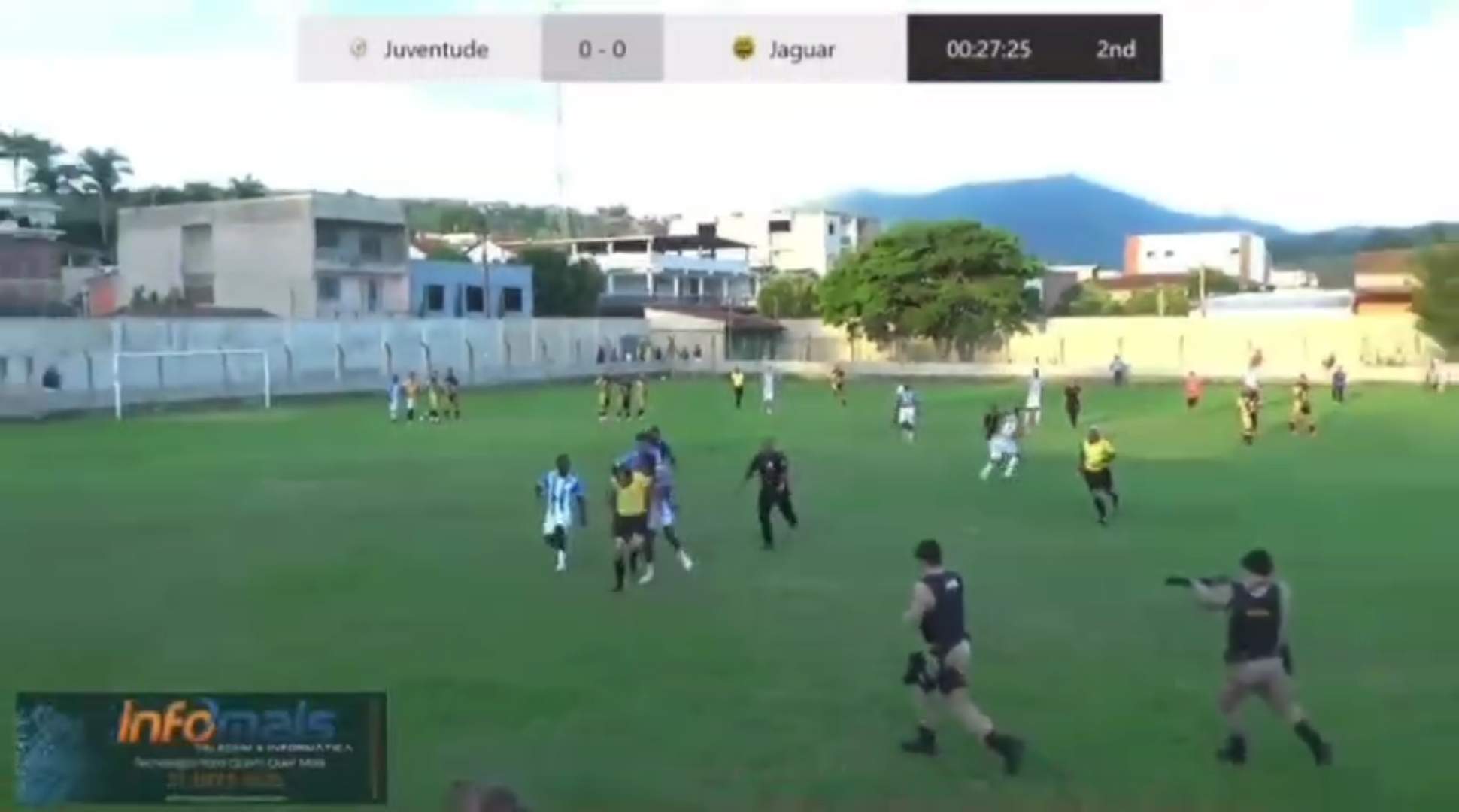 Intervenção policial em violência em partida de futebol em Caputira